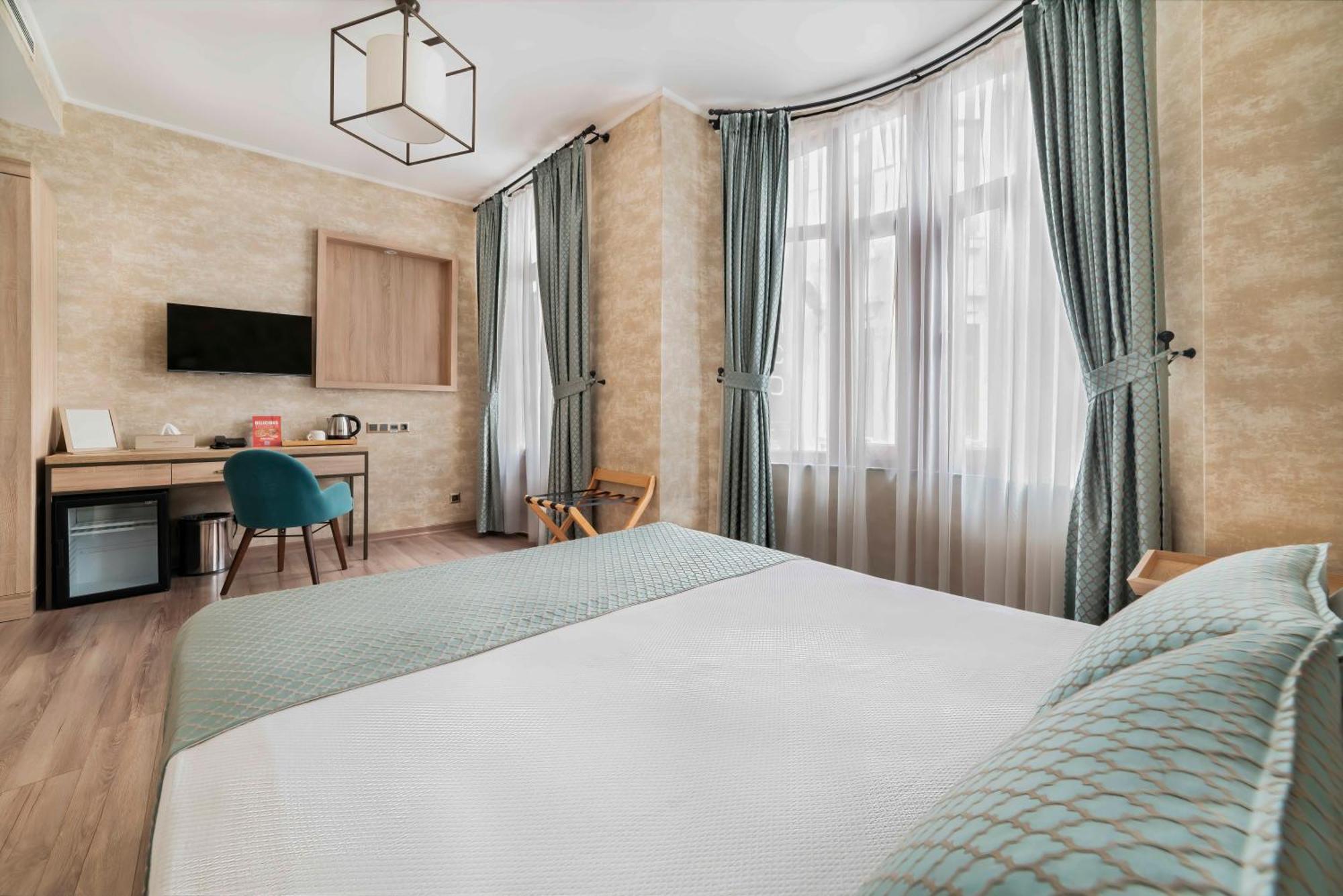 Castle Franco Suites 伊斯坦布尔 外观 照片