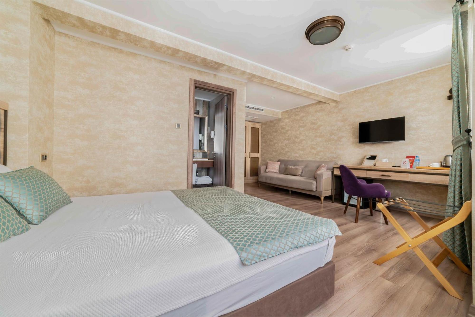 Castle Franco Suites 伊斯坦布尔 外观 照片